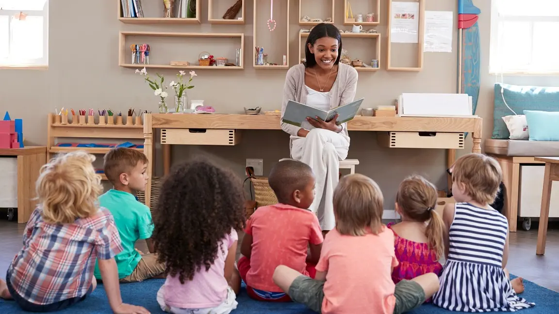Step-by-Step Guide to Teaching Reading in the Early Years Through Phonics